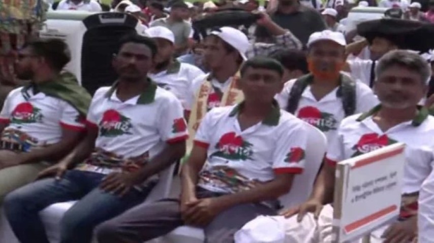 জুলাই সনদ স্বাক্ষর অনুষ্ঠান: জুলাই যোদ্ধারা বসে গেছেন অতিথিদের আসনে